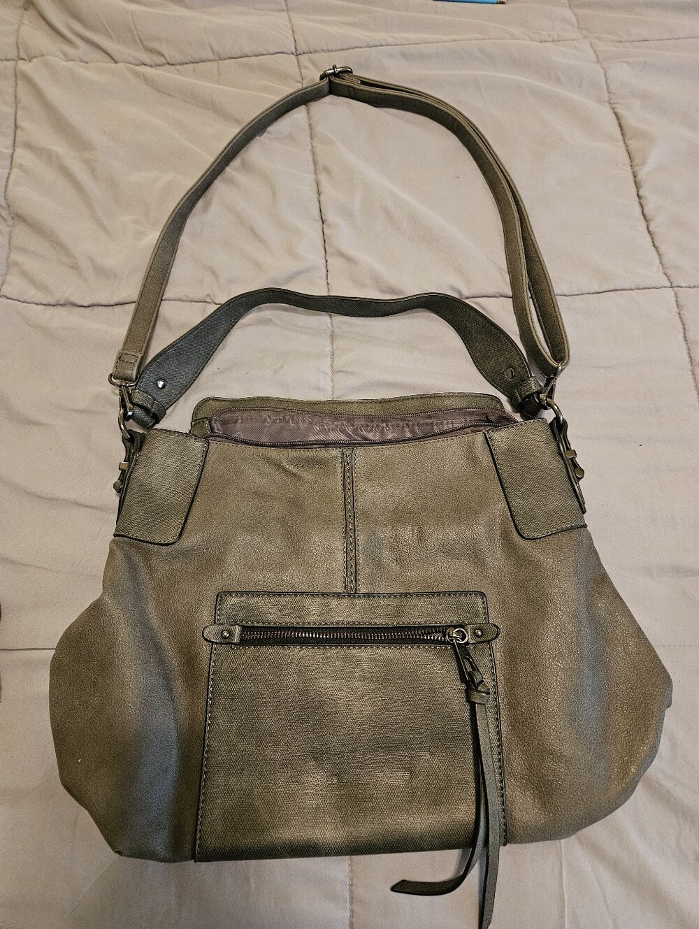 Realer Olive Green Women's Shoulder Bag with Front Zip Pocket